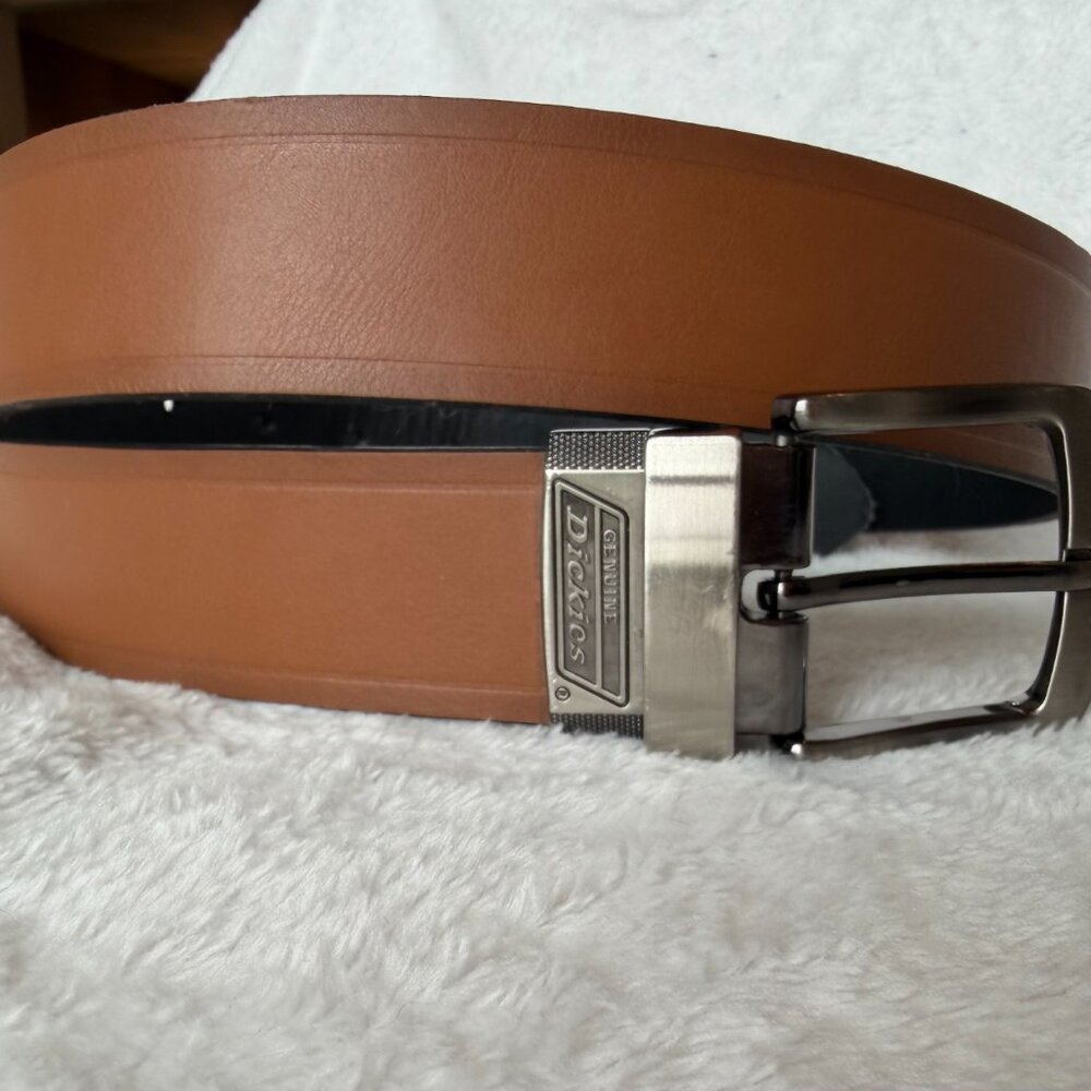 Dickies Reversible Leather Belt Brown Black Leather 36 in 1.5" Silver Buckle
